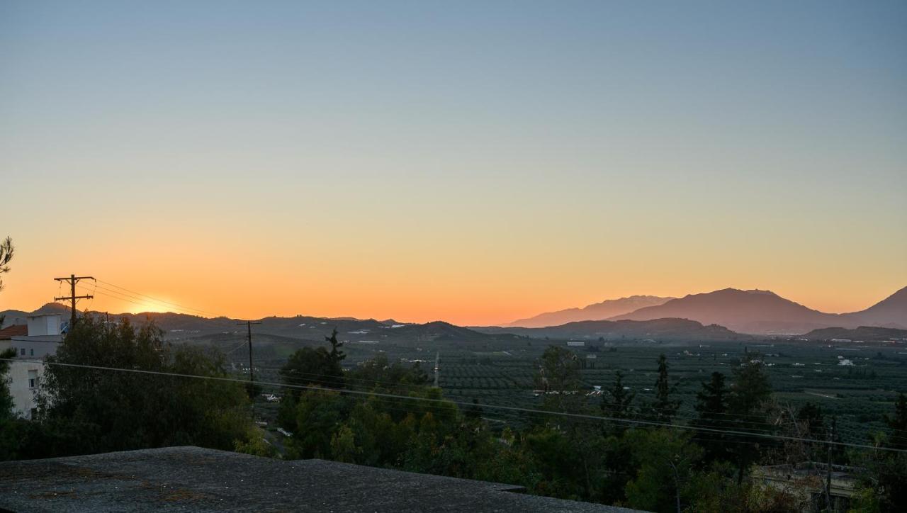 Aphrodite Mountain View Perion Bagian luar foto